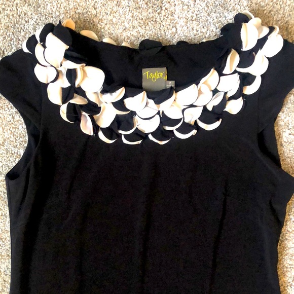 Taylor Black Evening Dress Size 2 - Picture 2 of 6